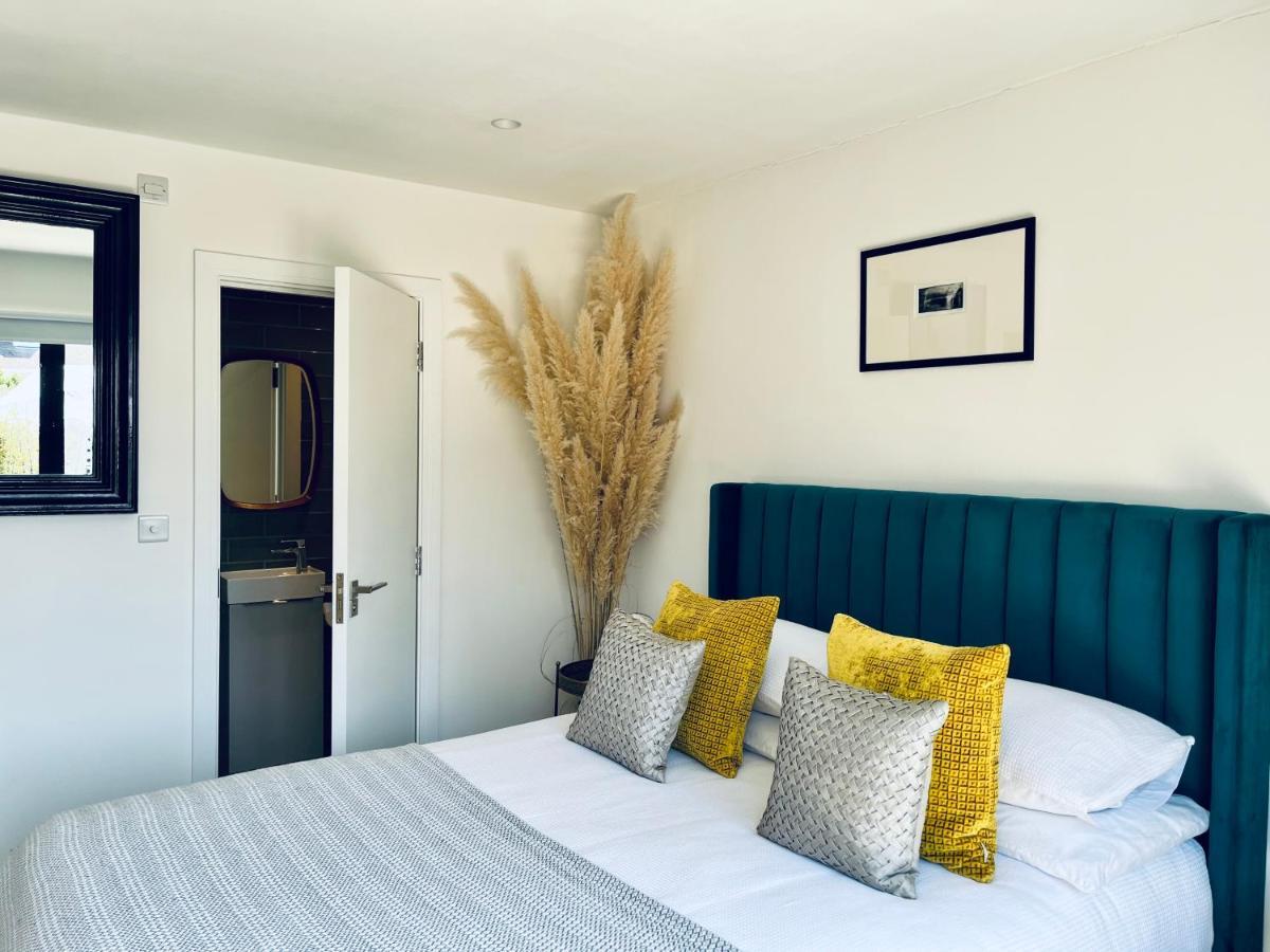 Beautiful Beach House Littlestone-on-Sea Exterior photo
